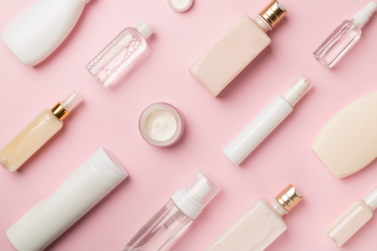 7 Benefits to Creating Your Own Beauty Brand